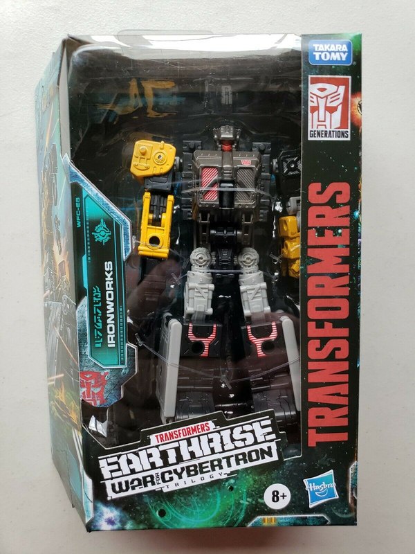 Transformers Generations War For Cybertron Earthrise Leaders And Deluxe  (4 of 6)